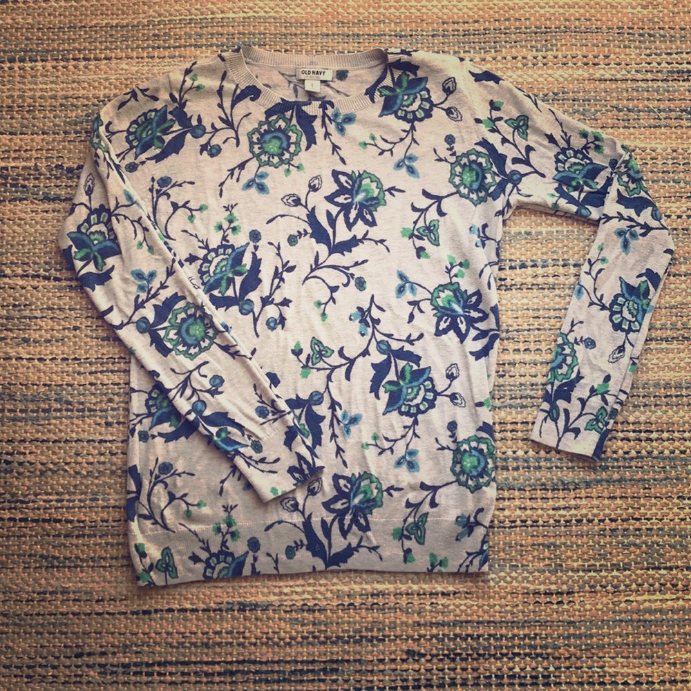 Old Navy Patterned Sweater